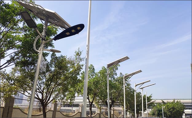 100W-solar-street-light